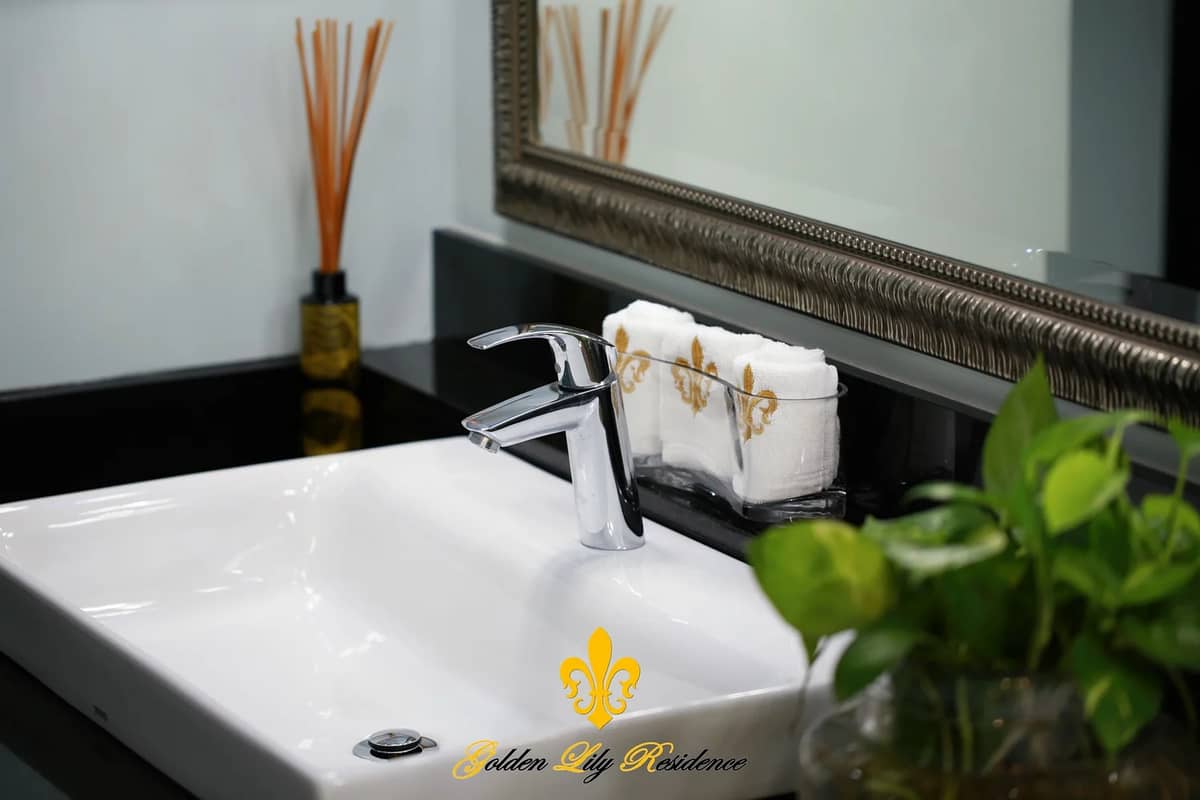 Rent villa golden lily residence, Thailand, Phuket, Nai Harn | Villacarte