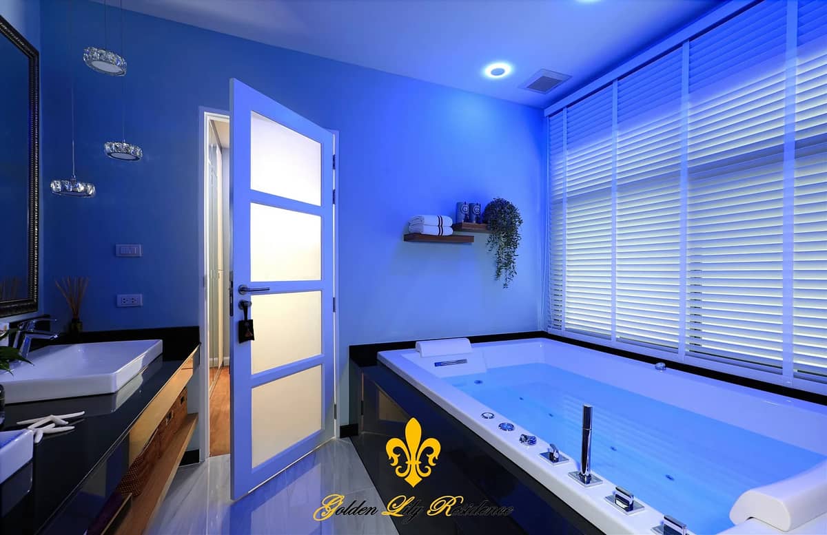 Rent villa golden lily residence, Thailand, Phuket, Nai Harn | Villacarte