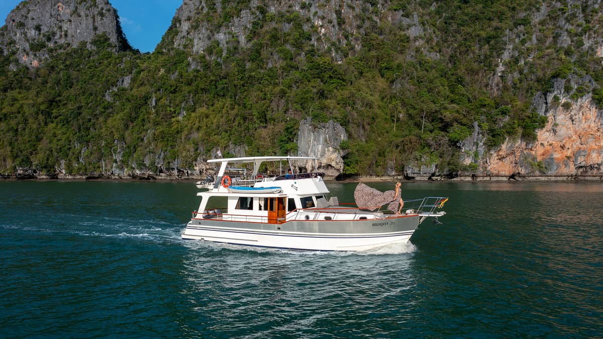 Grand Banks 53ft, Yacht, booking, rent | Villacarte