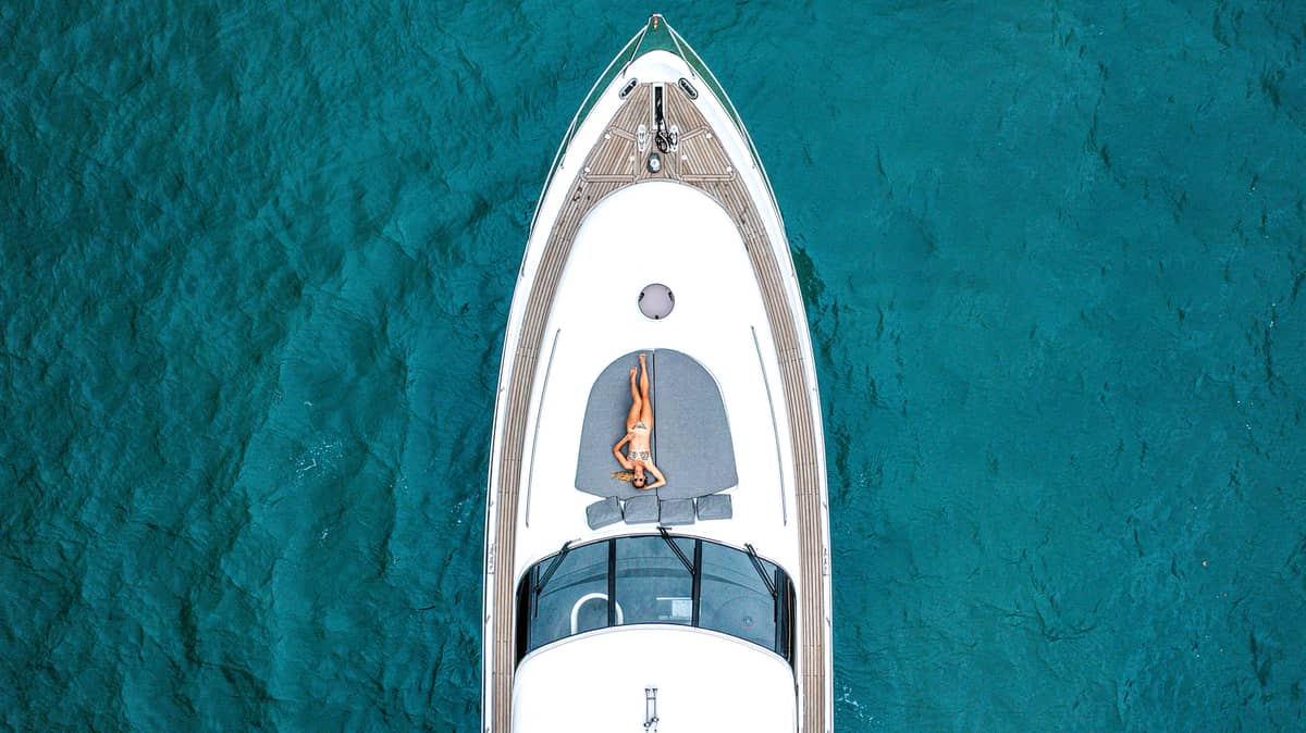 head.service.yacht.title