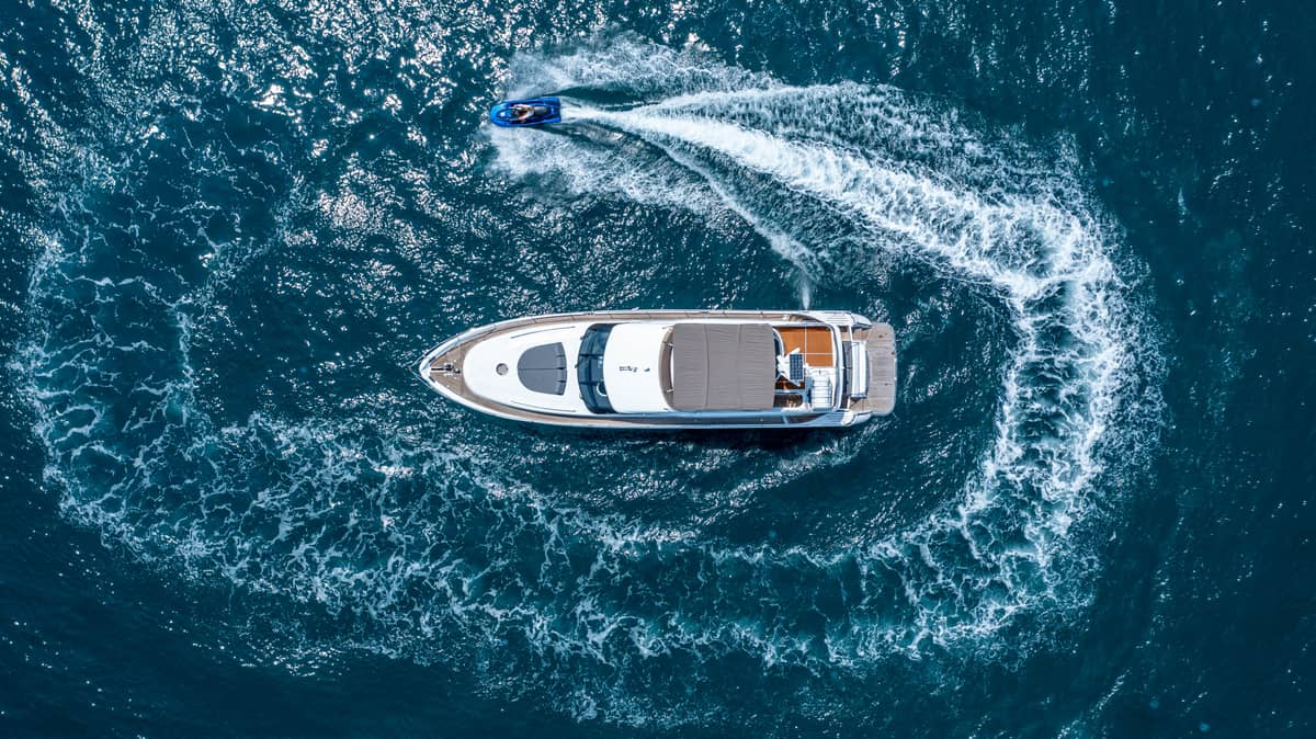 head.service.yacht.title