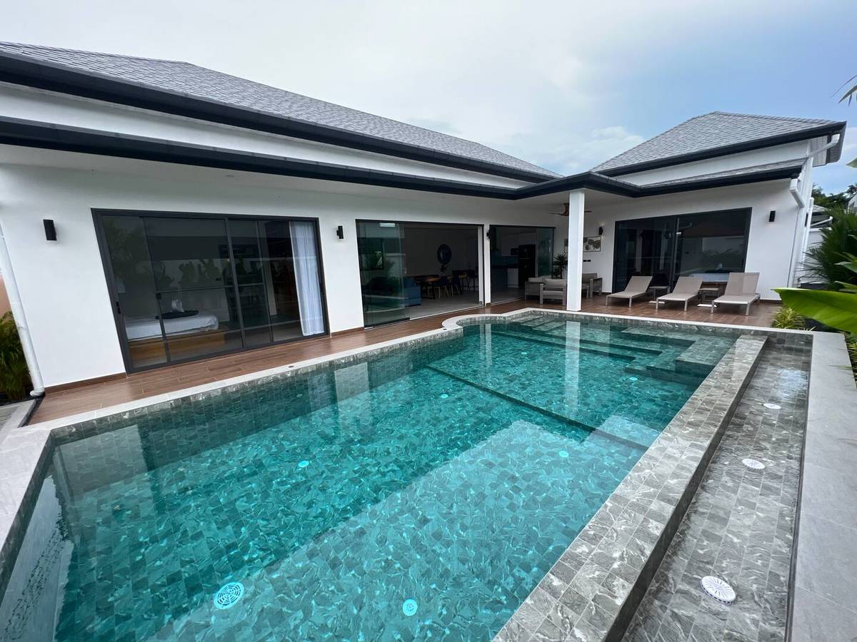 Rent villa Hapai, Thailand, Phuket, Rawai | Villacarte