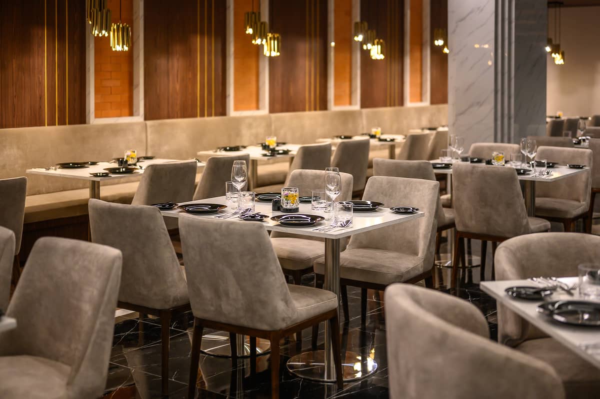 Продажа недвижимости Mida Grand Resort, Таиланд, Пхукет, Сурин | Villacarte