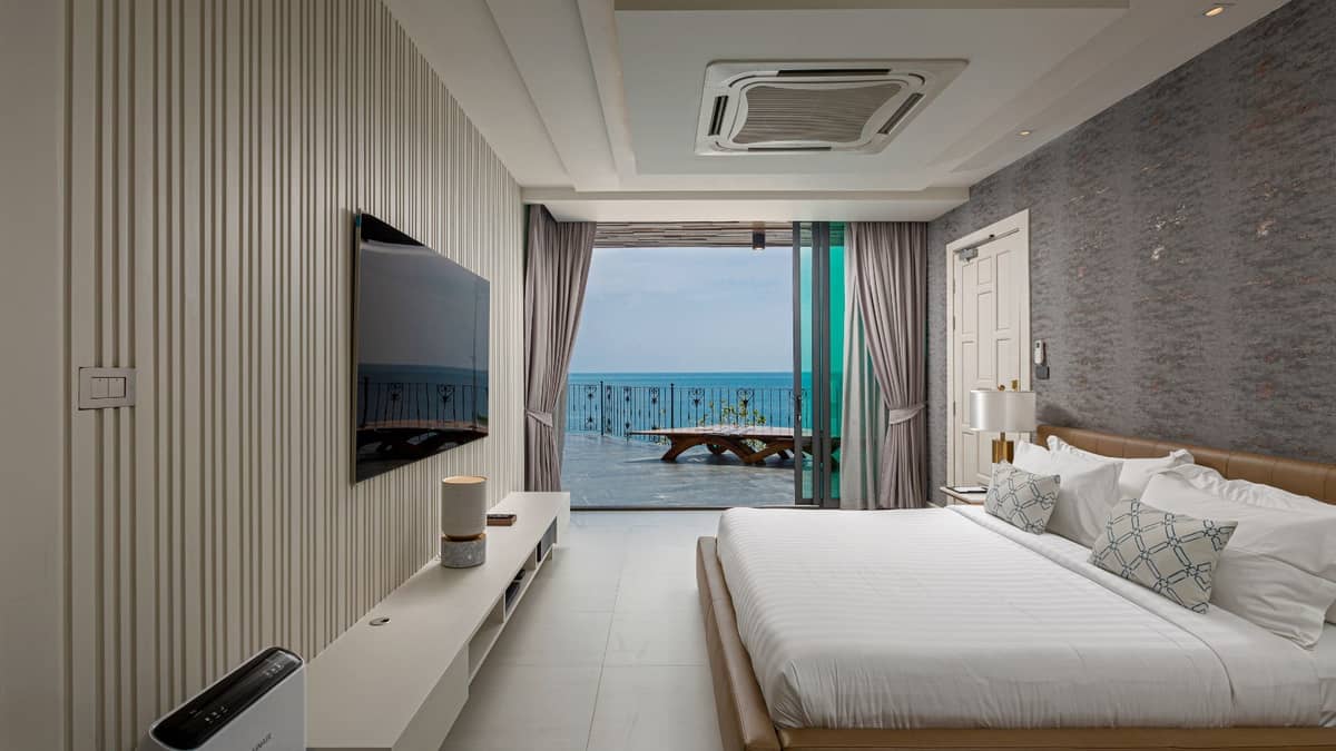Rent villa Thousand Cliffs, Thailand, Phuket, Nai Harn | Villacarte