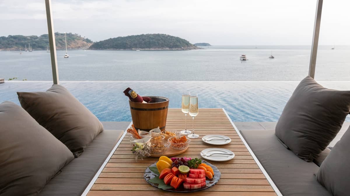 Rent villa Thousand Cliffs, Thailand, Phuket, Nai Harn | Villacarte