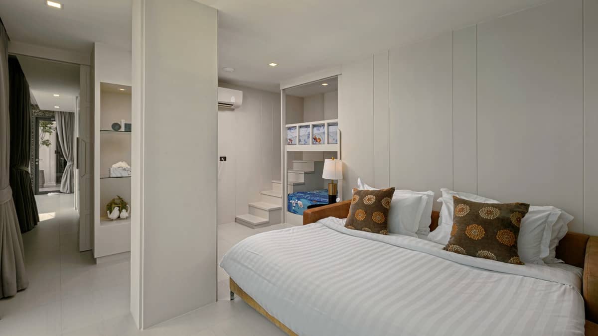 Rent villa Thousand Cliffs, Thailand, Phuket, Nai Harn | Villacarte