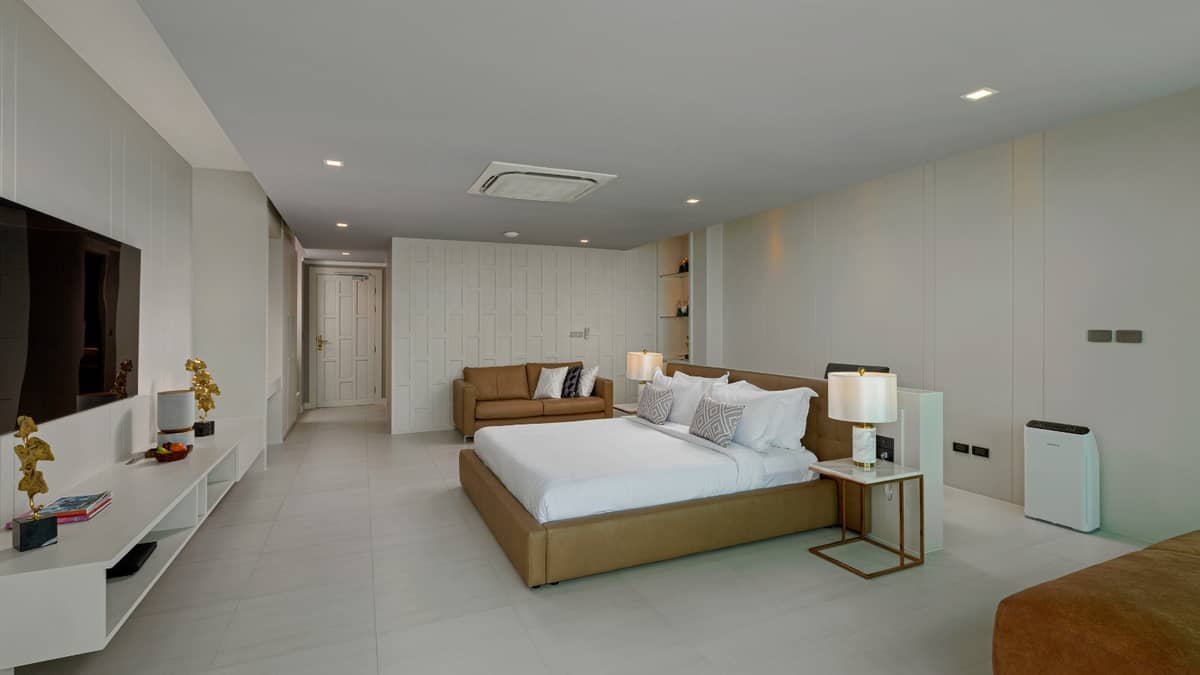 Rent villa Thousand Cliffs, Thailand, Phuket, Nai Harn | Villacarte