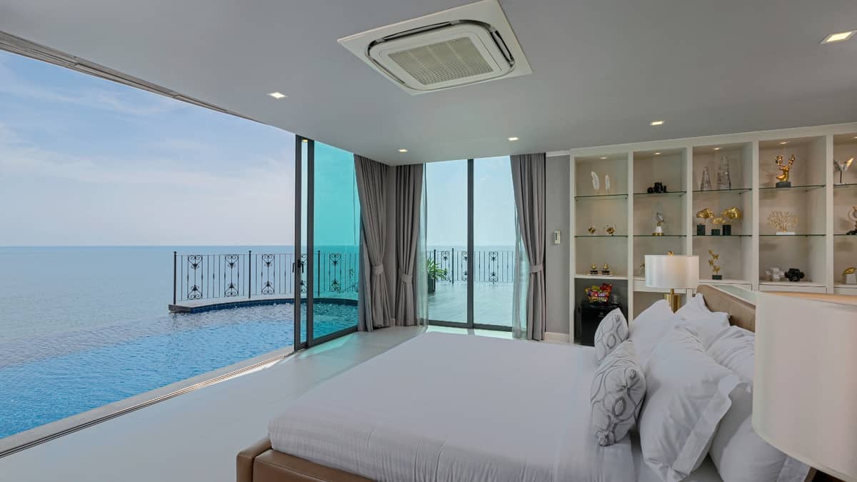 Rent villa Thousand Cliffs, Thailand, Phuket, Nai Harn | Villacarte