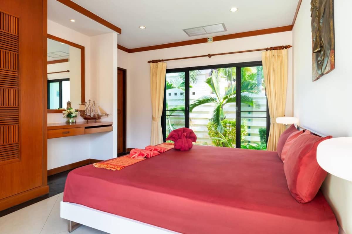 Property for Sale Nai Harn Baan Bua Pratum, Thailand, Phuket, Nai Harn | Villacarte
