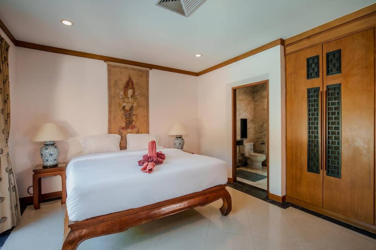 Property for Sale Baan - Bua Phase I, Thailand, Phuket, Nai Harn | Villacarte