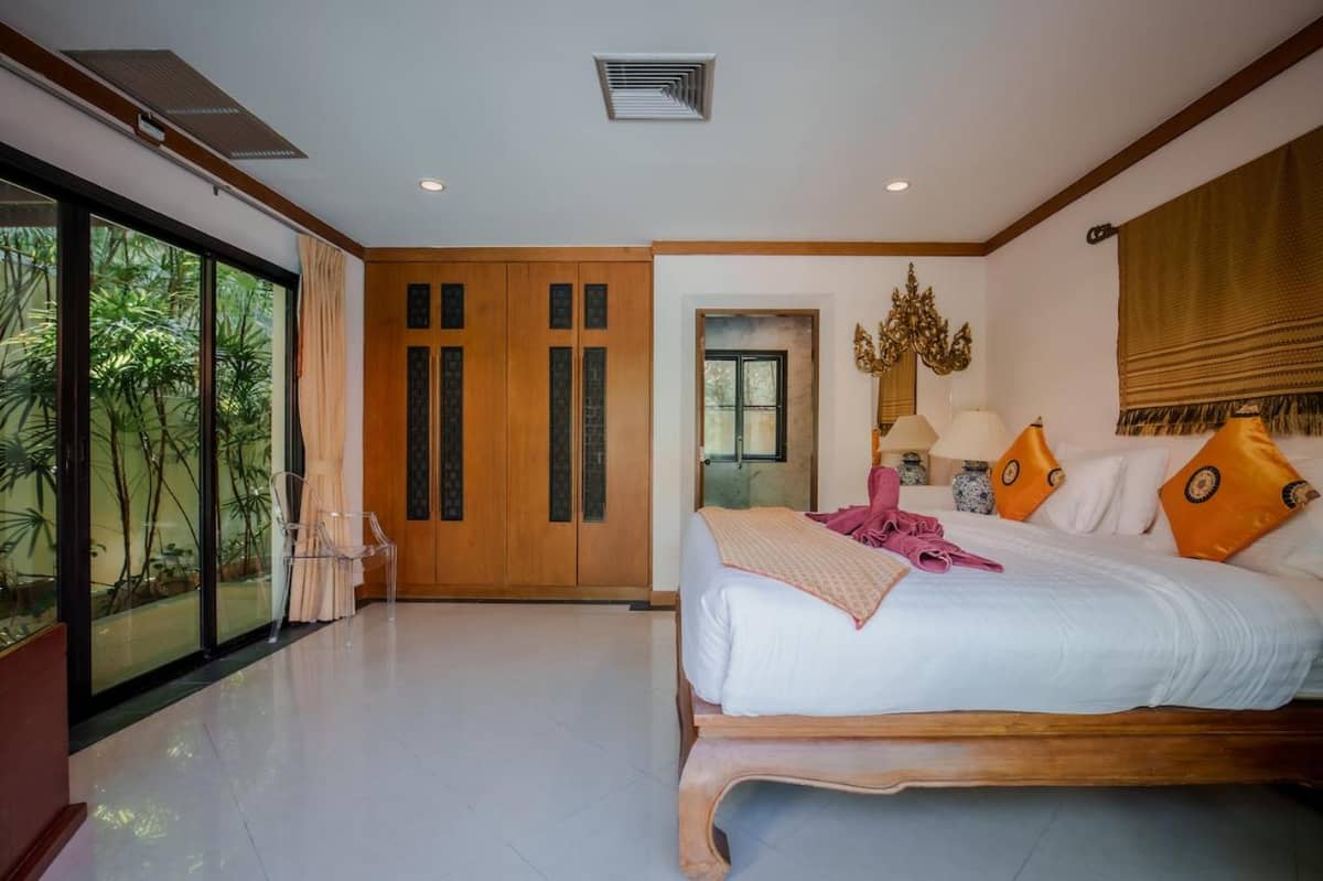 Property for Sale Baan - Bua Phase I, Thailand, Phuket, Nai Harn | Villacarte