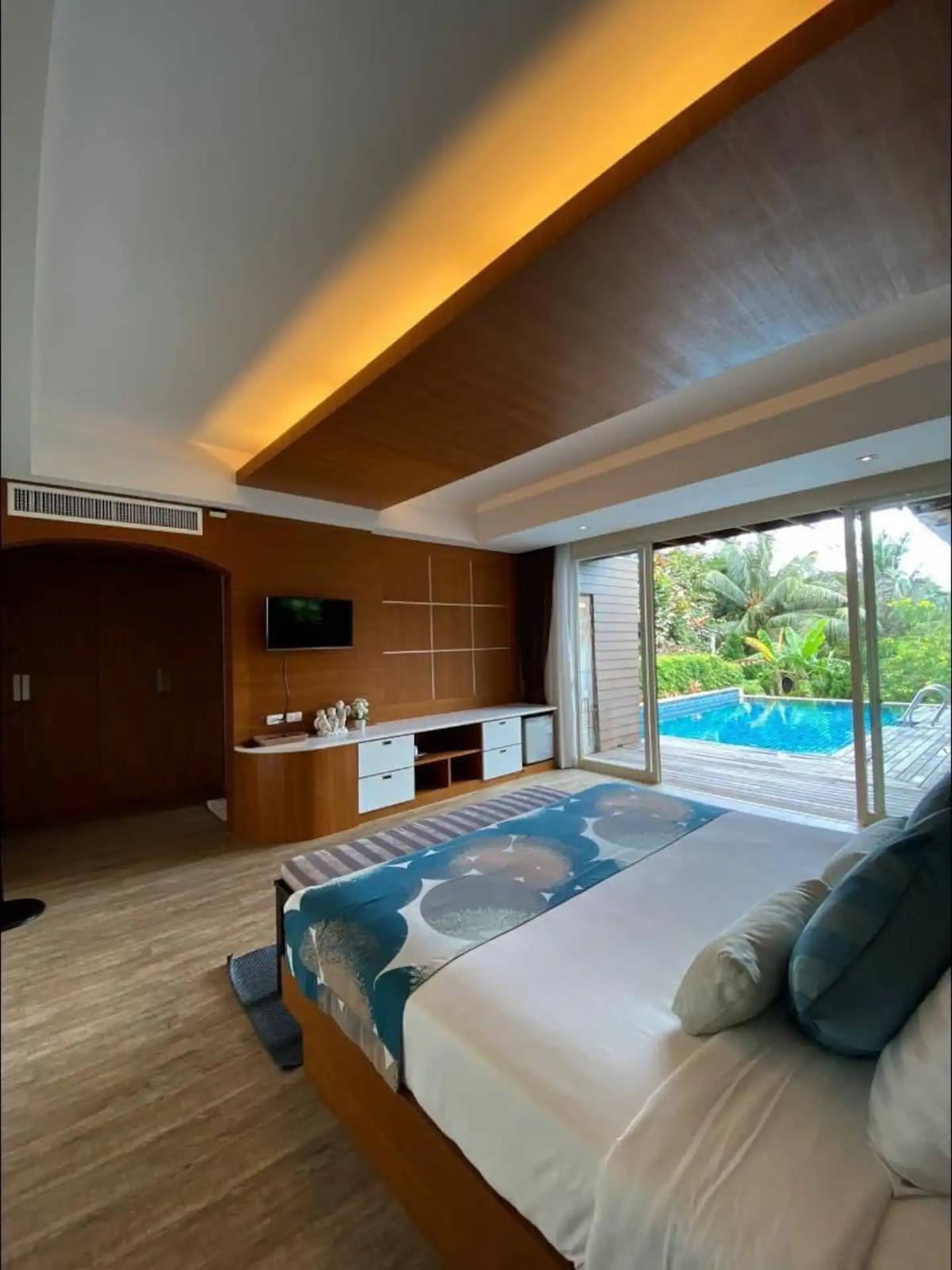 Rent villa Jungle Pool villa karon Hill, Thailand, Phuket, Karon | Villacarte