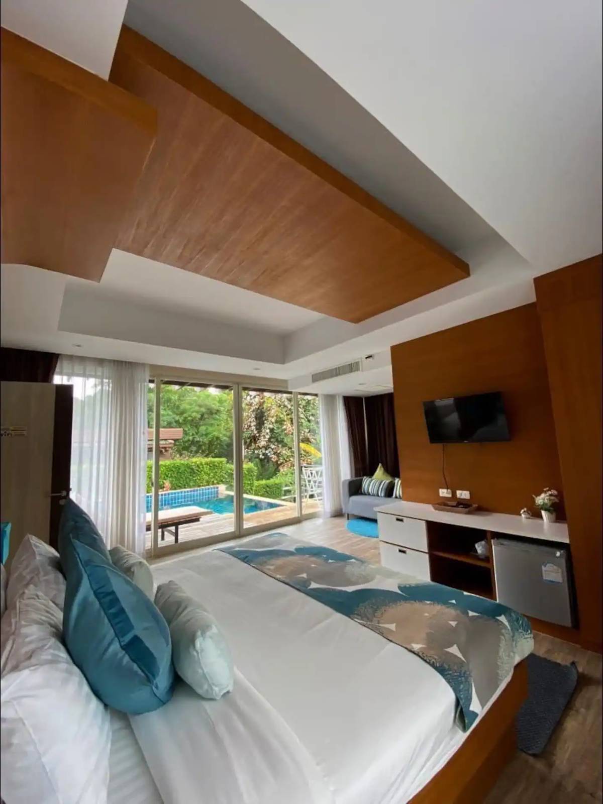 Rent villa Jungle Pool villa karon Hill, Thailand, Phuket, Karon | Villacarte