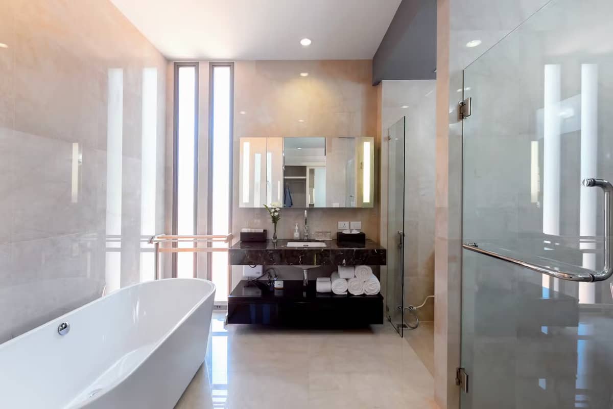 Rent apartments X10 Suites Seaview Suite, Thailand, Phuket, Panva | Villacarte