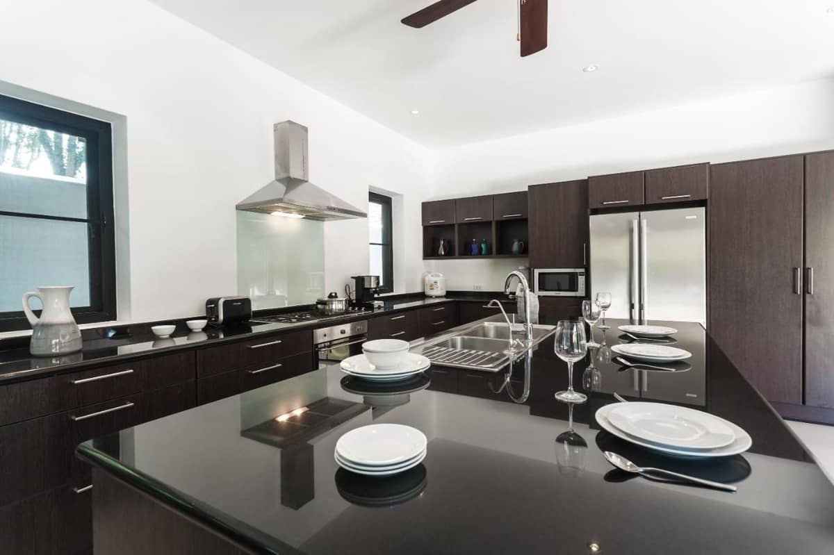 Аренда виллы Frangipani pool villa, Таиланд, Пхукет, Най Харн | Villacarte