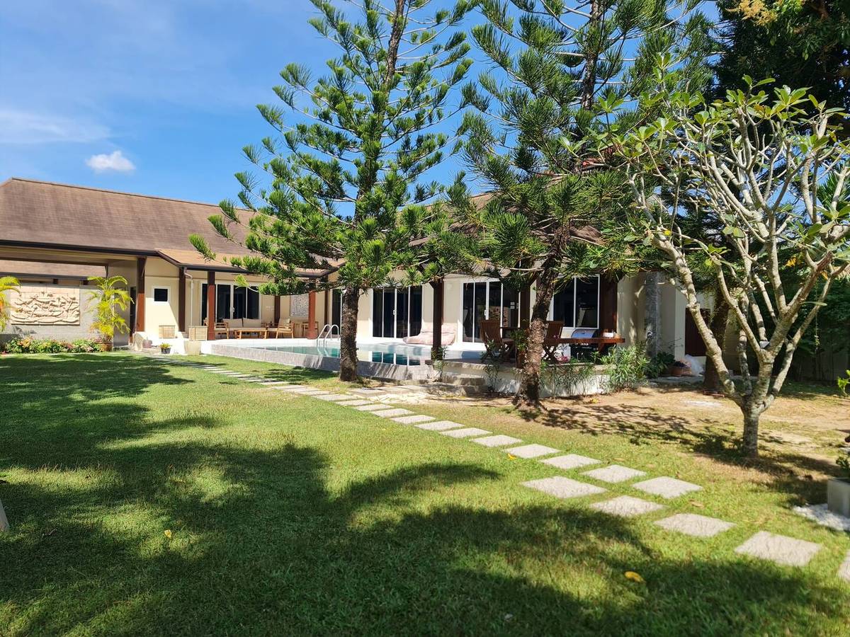 Rent villa Two Villas Kokyang 7, Thailand, Phuket, Nai Harn | Villacarte