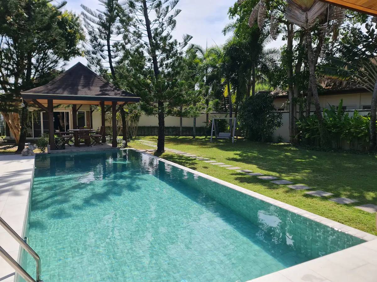 Rent villa Two Villas Kokyang 7, Thailand, Phuket, Nai Harn | Villacarte