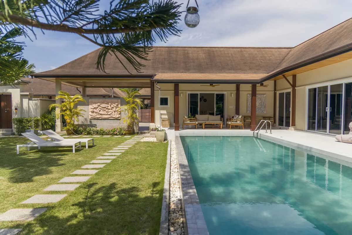 Rent villa Two Villas Kokyang 7, Thailand, Phuket, Nai Harn | Villacarte