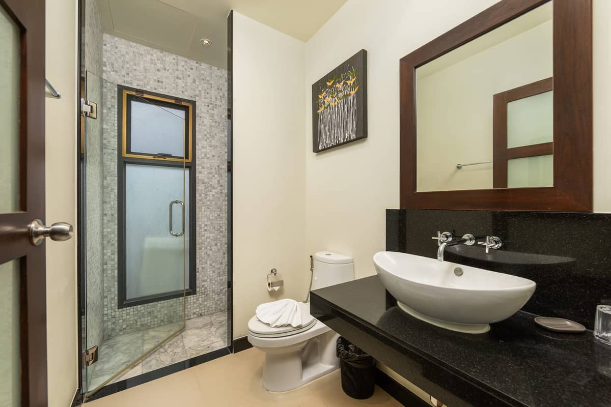 Rent villa Saiyuan Estate Bulan, Thailand, Phuket, Nai Harn | Villacarte