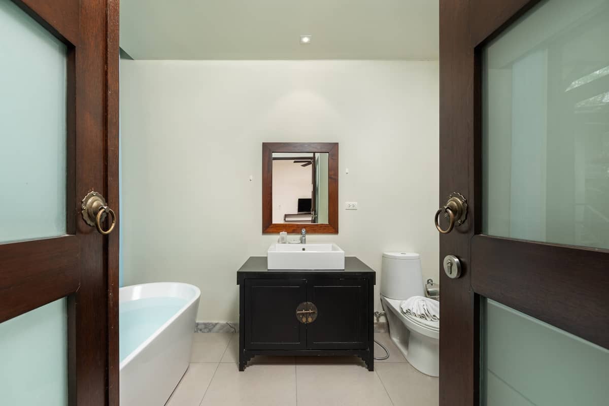 Rent villa Saiyuan Estate Bulan, Thailand, Phuket, Nai Harn | Villacarte