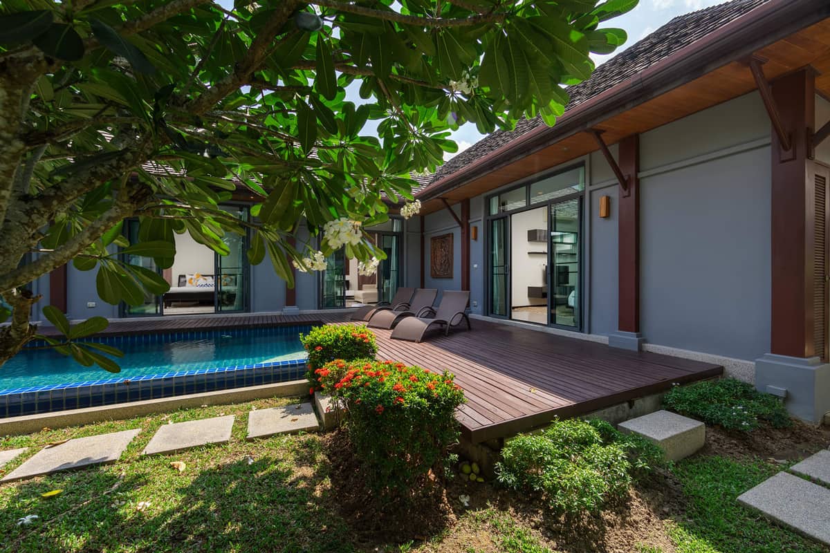 Rent villa Saiyuan Estate Bulan, Thailand, Phuket, Nai Harn | Villacarte