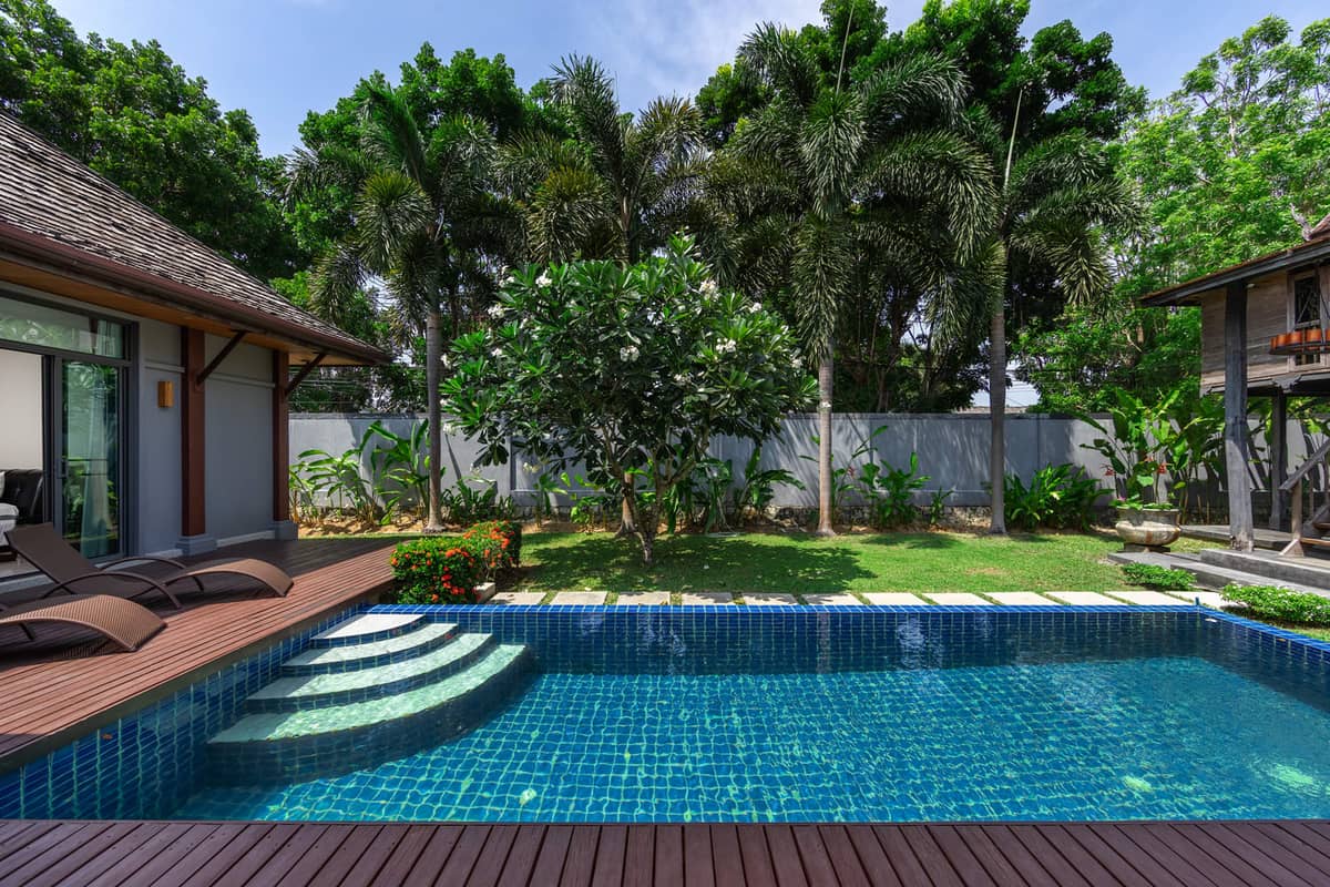 Rent villa Saiyuan Estate Bulan, Thailand, Phuket, Nai Harn | Villacarte