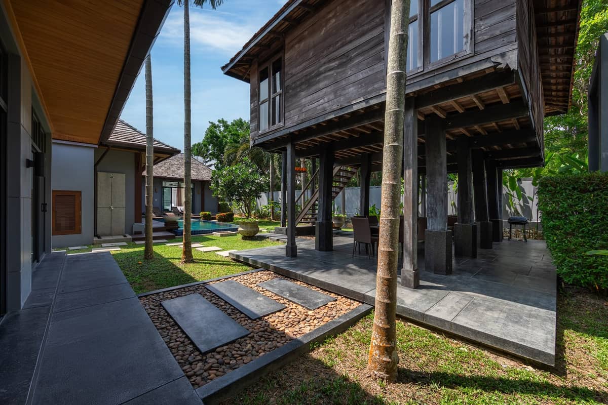 Rent villa Saiyuan Estate Bulan, Thailand, Phuket, Nai Harn | Villacarte