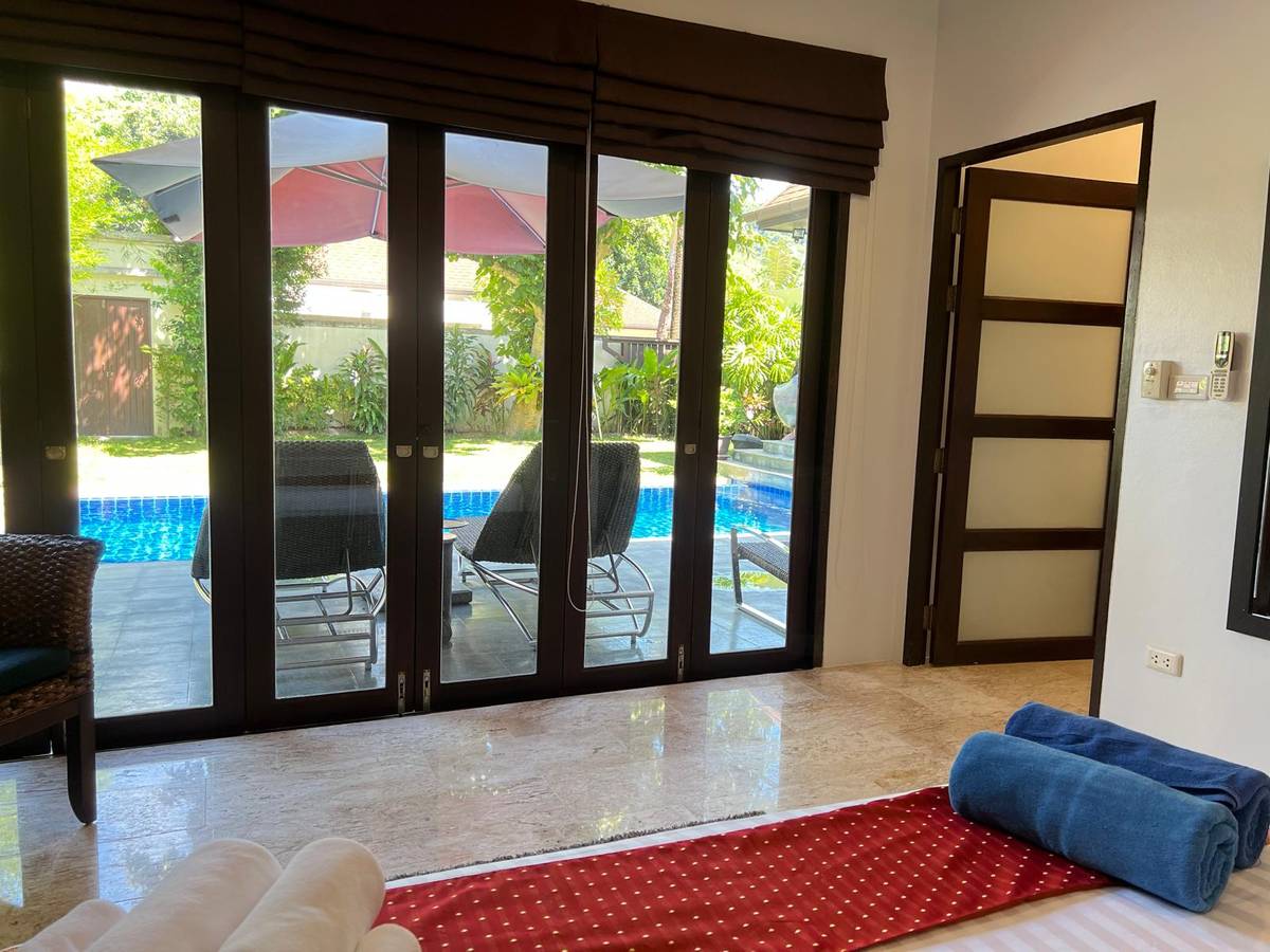Rent villa Suksan 23/62, Thailand, Phuket, Nai Harn | Villacarte