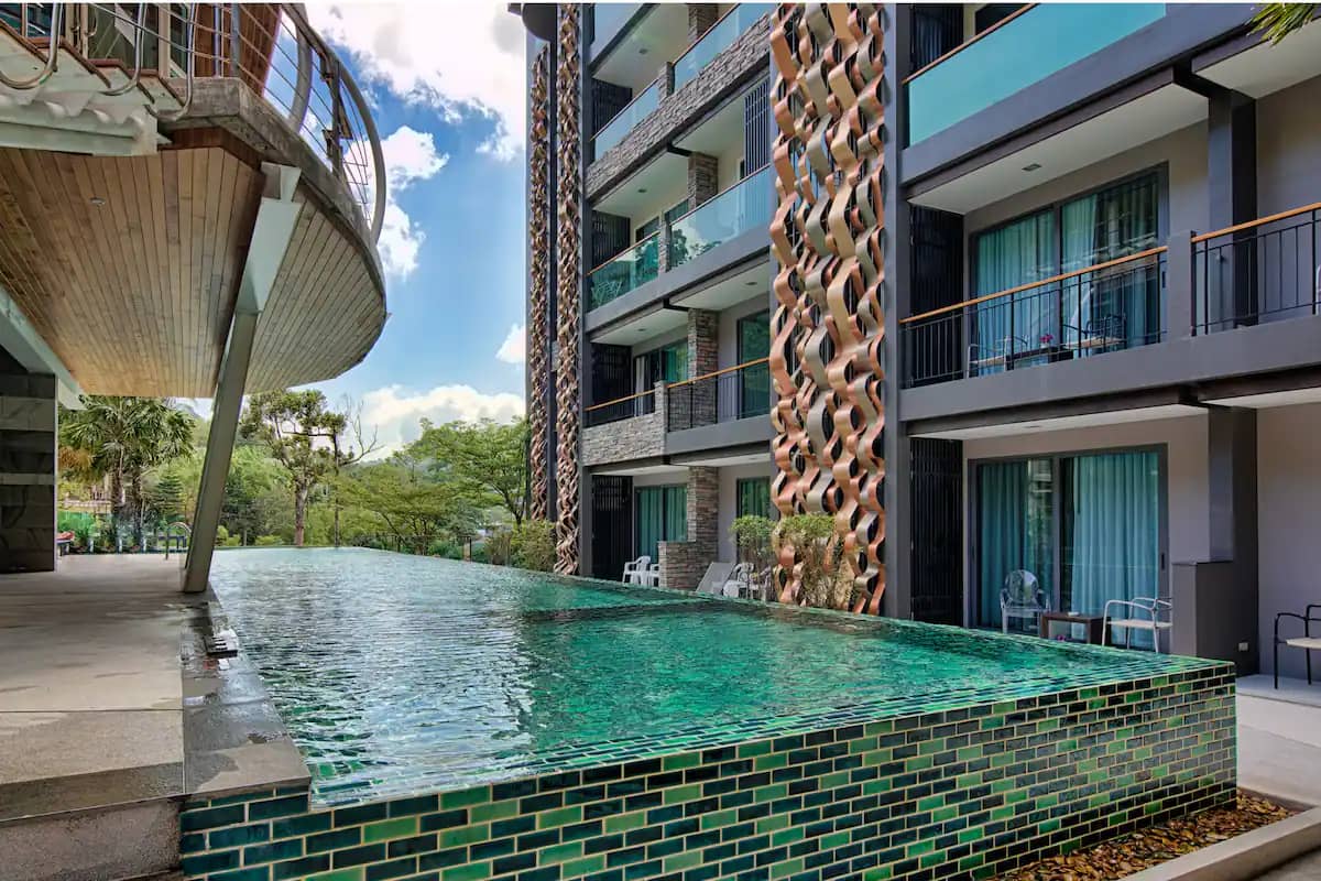 Rent apartments Emerald Terrace, Thailand, Phuket, Patong | Villacarte