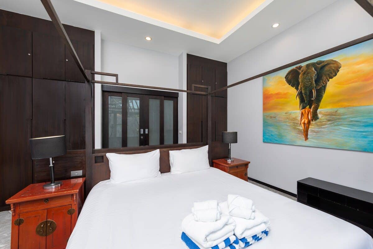 Rent villa Galam, Thailand, Phuket, Nai Harn | Villacarte