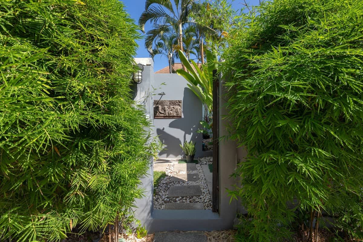 Rent villa Galam, Thailand, Phuket, Nai Harn | Villacarte