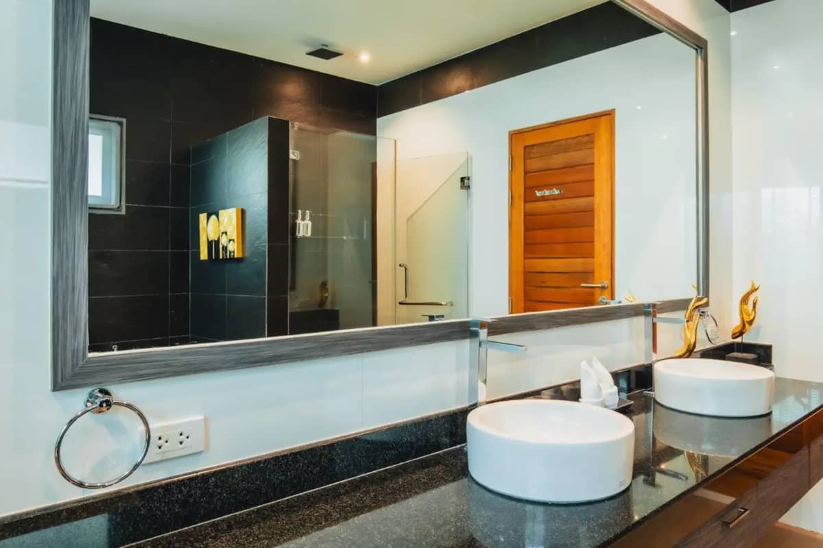 Property for Sale Baannaraya, Thailand, Phuket, Nai Harn | Villacarte