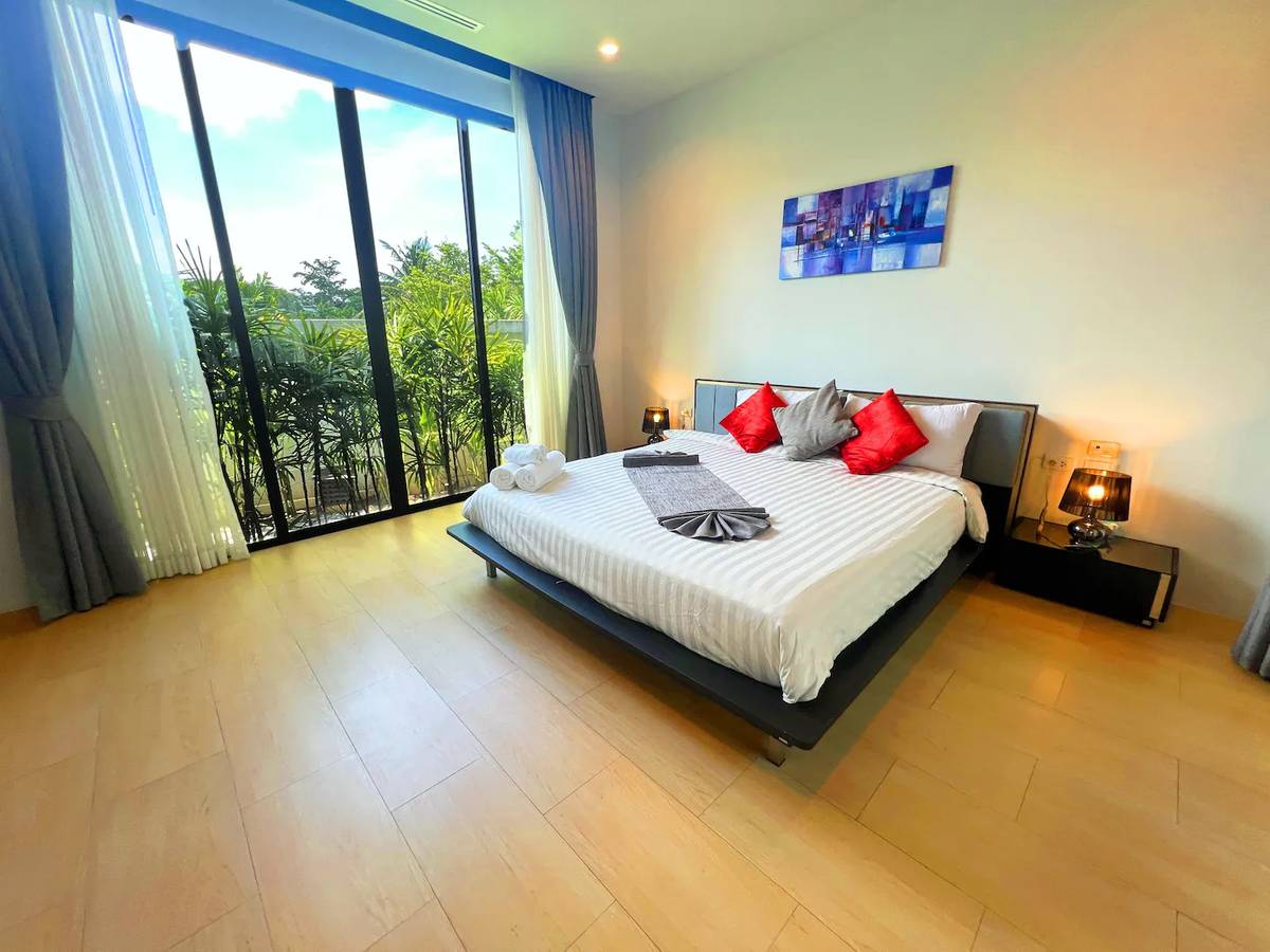Rent villa Baan-Boondharik BT19, Thailand, Phuket, Nai Harn | Villacarte