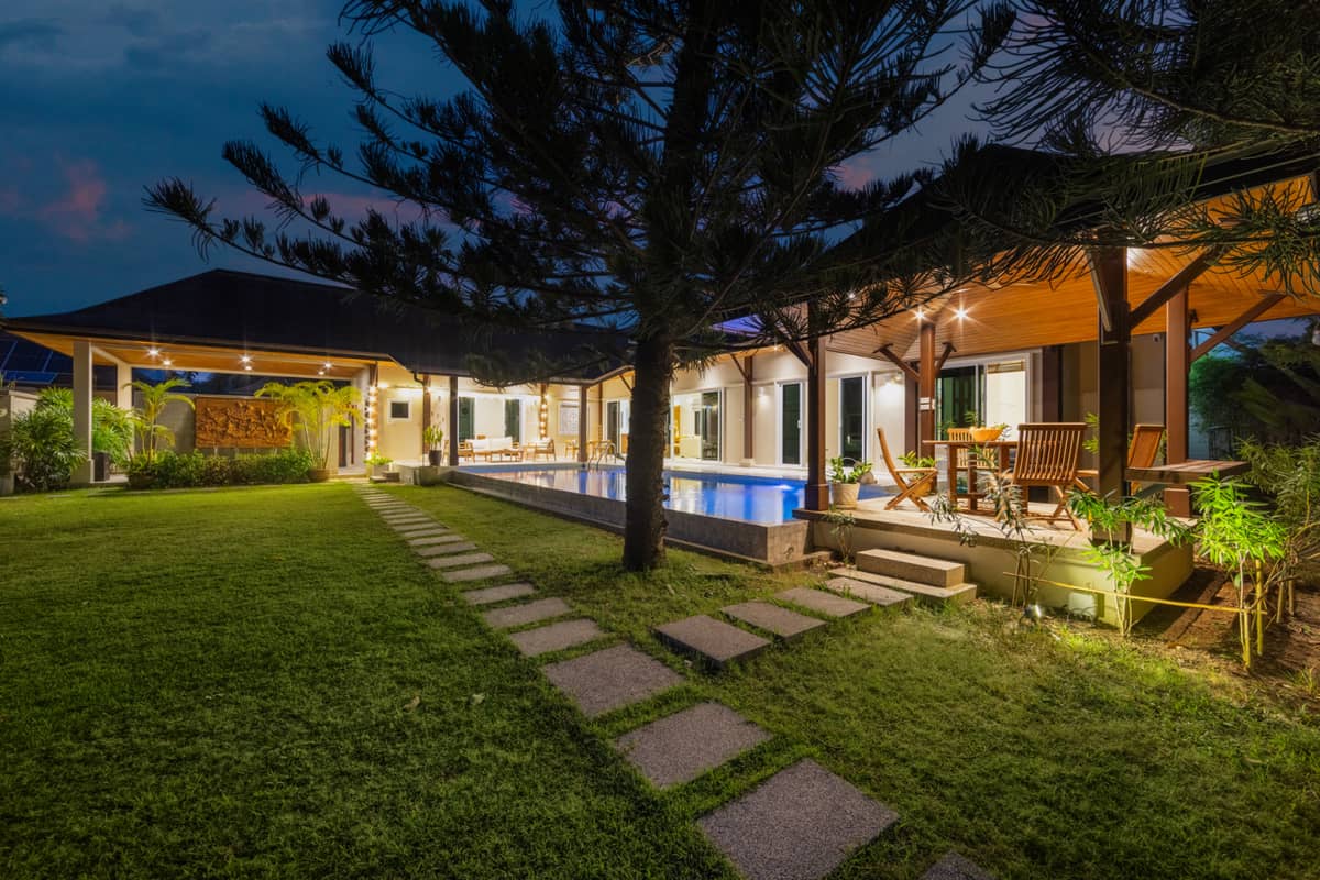 Аренда виллы Two Villas Kokyang 7, Таиланд, Пхукет, Най Харн | Villacarte