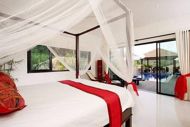 Rent villa Moonstone, Thailand, Phuket, Nai Harn | Villacarte
