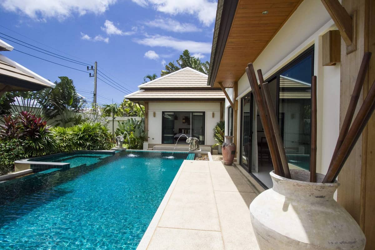 Rent villa Catherine, Thailand, Phuket, Nai Harn | Villacarte