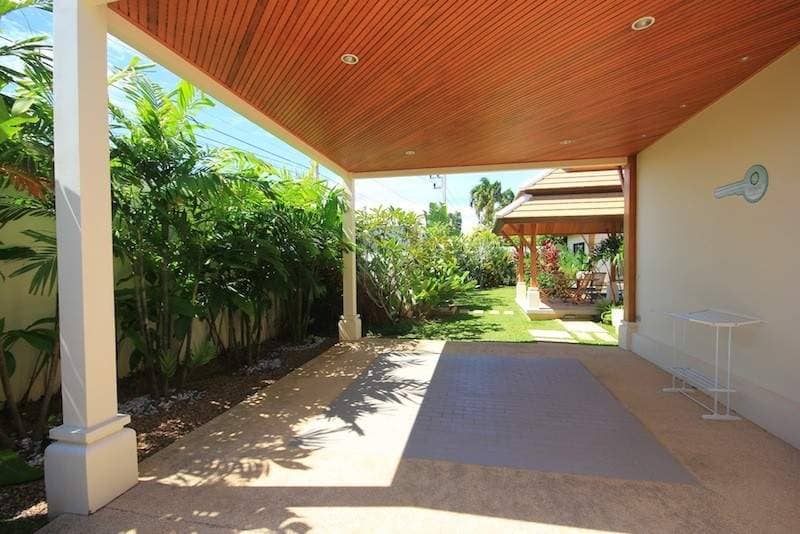 Rent villa Catherine, Thailand, Phuket, Nai Harn | Villacarte