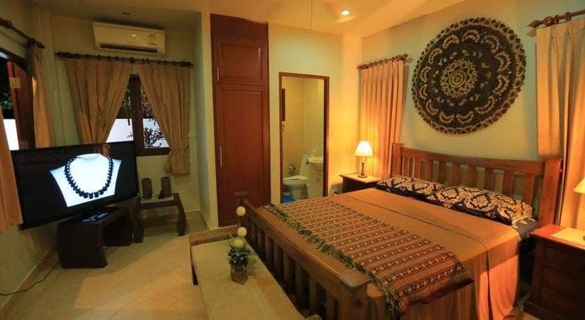 Rent villa White Elephans, Thailand, Phuket, Nai Harn | Villacarte