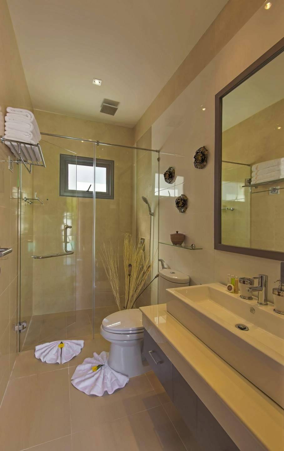 Rent villa Loriella, Thailand, Phuket, Nai Harn | Villacarte