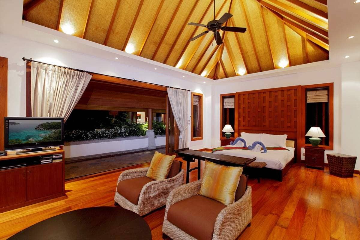 Rent villa Maxia, Thailand, Phuket, Surin | Villacarte
