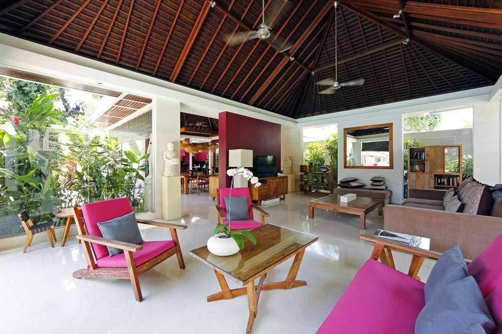 Rent villa Augustina, Indonesia, Bali, Seminjak | Villacarte