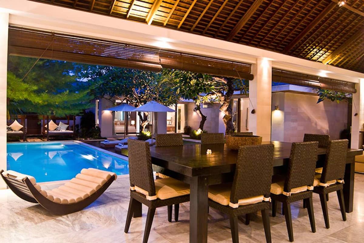 Rent villa Paulina, Indonesia, Bali, Seminjak | Villacarte