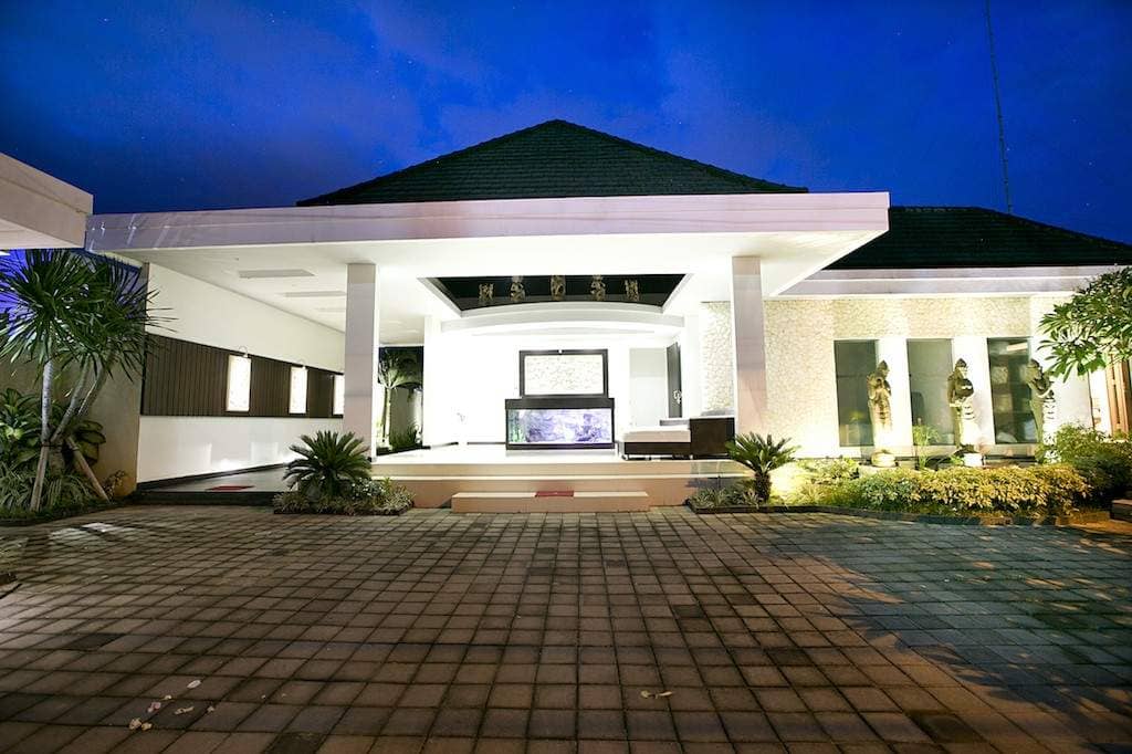 Rent villa Faye, Indonesia, Bali, Tanjung Benoa | Villacarte