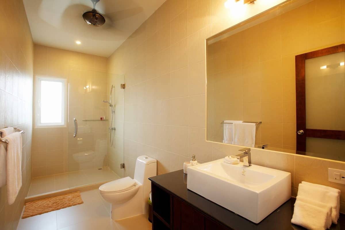 Rent villa Gold, Thailand, Phuket, Nai Harn | Villacarte