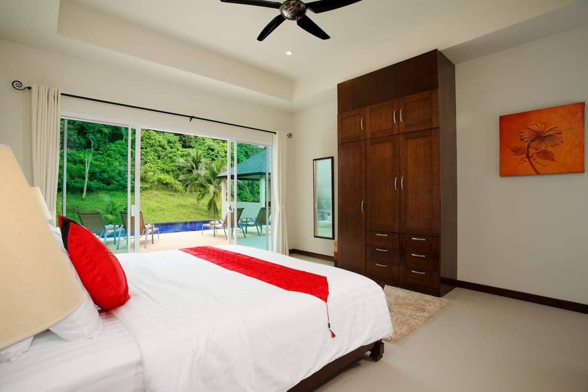 Rent villa Gold, Thailand, Phuket, Nai Harn | Villacarte