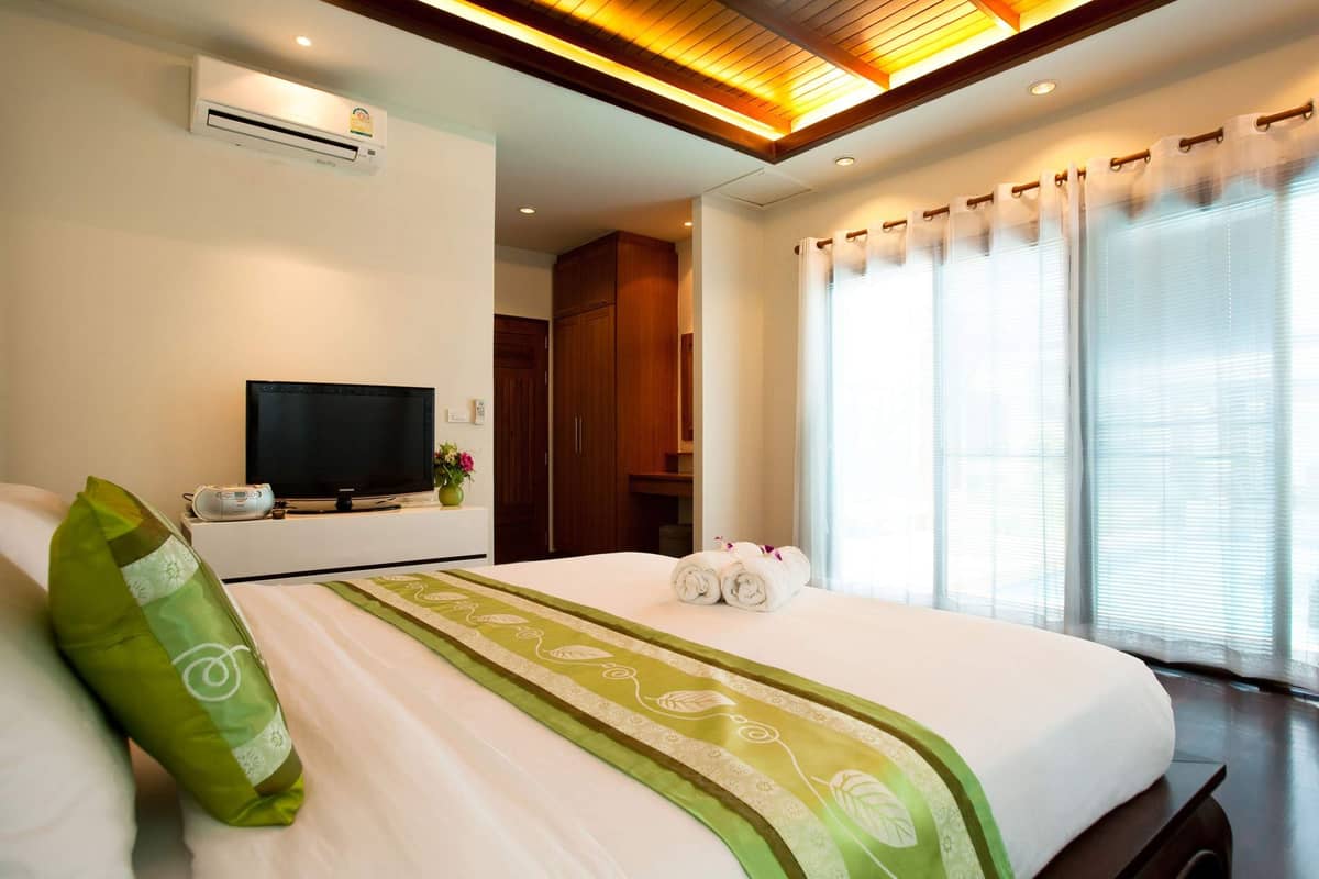 Rent villa Two Villas Kokyang, Thailand, Phuket, Nai Harn | Villacarte