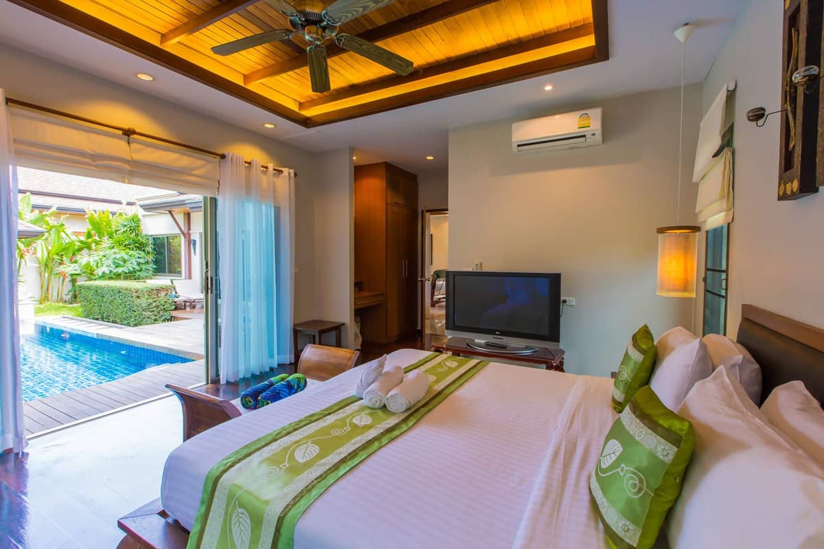 Rent villa Rawai Sun Villa, Thailand, Phuket, Nai Harn | Villacarte