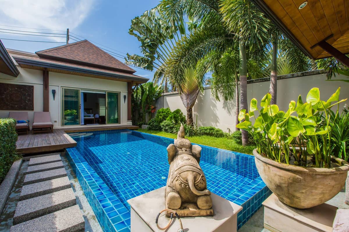 Rent villa Rawai Sun Villa, Thailand, Phuket, Nai Harn | Villacarte