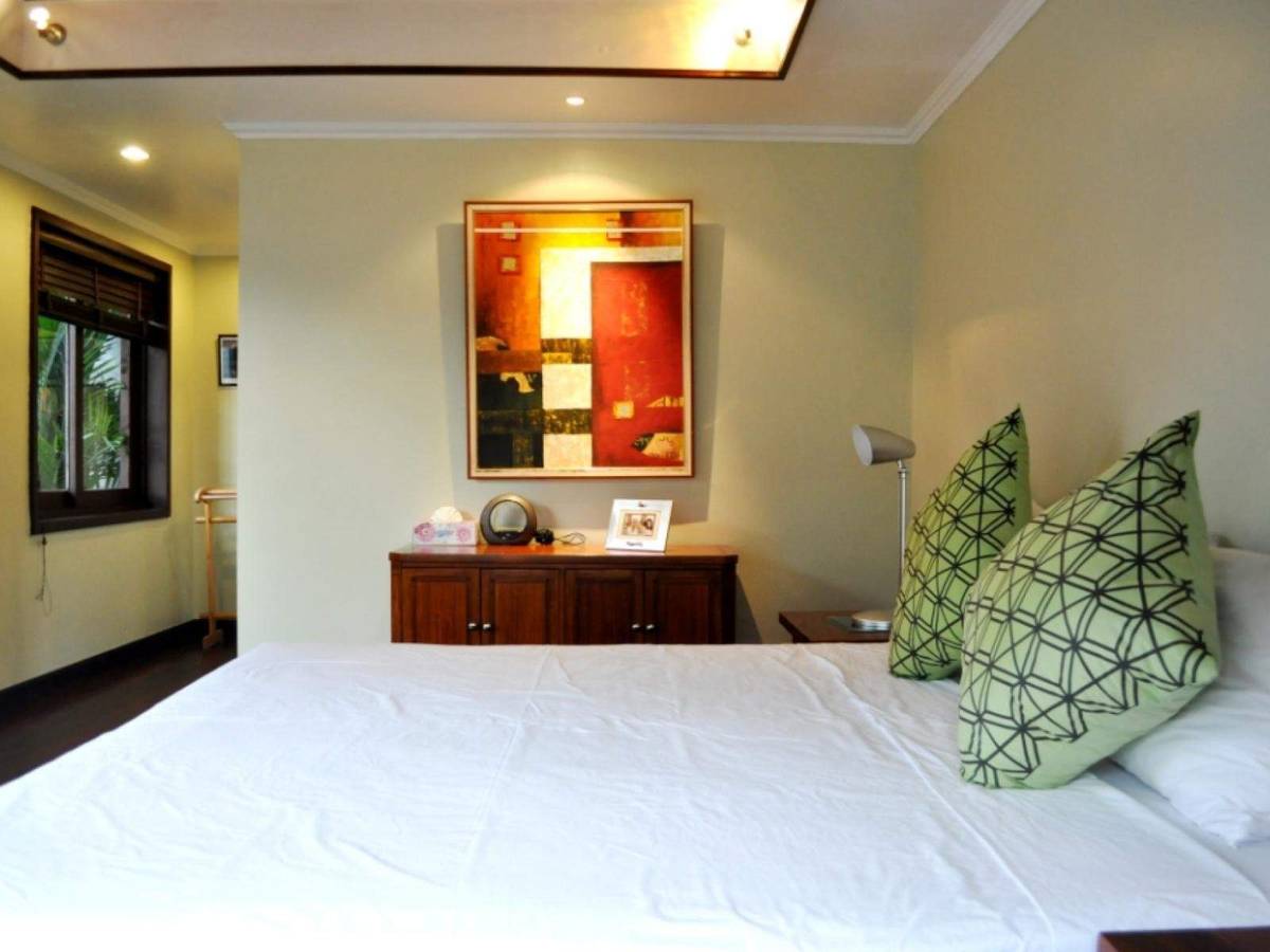 Rent villa Nchantra 100/43, Thailand, Phuket, Nai Harn | Villacarte