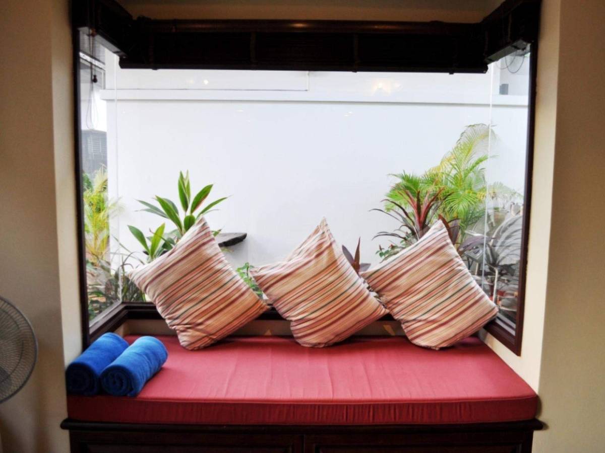 Rent villa Nchantra 100/43, Thailand, Phuket, Nai Harn | Villacarte